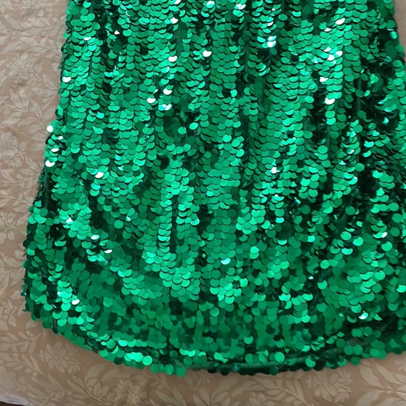 Walter Baker Dolla sequin dress size small NWT - Picture 7 of 8